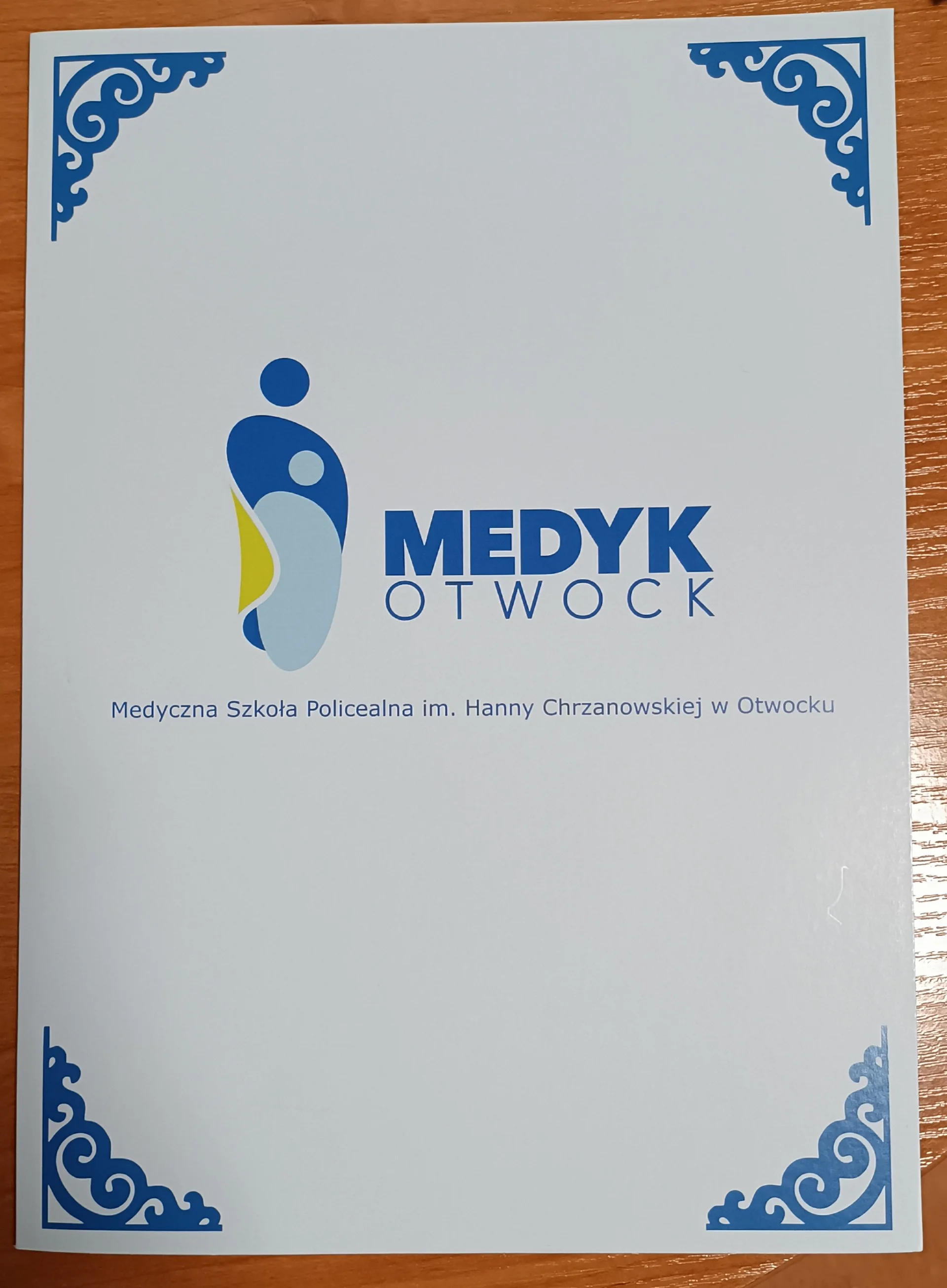 Dyplomy do odbioru w szkolnym Sekretariacie